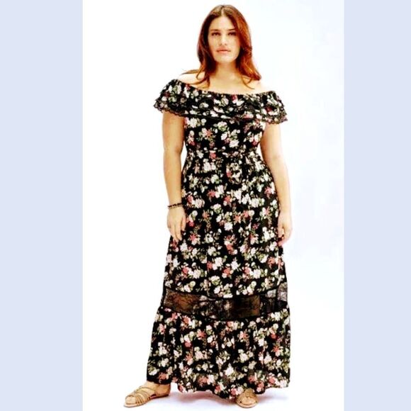 CITY CHIC Plus Size Floral Lace Off Shoulder Maxi dress. 2X-3X - Picture 2 of 16